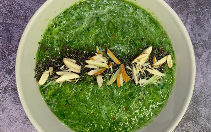 Spinach Banana Apple Smoothie hero image