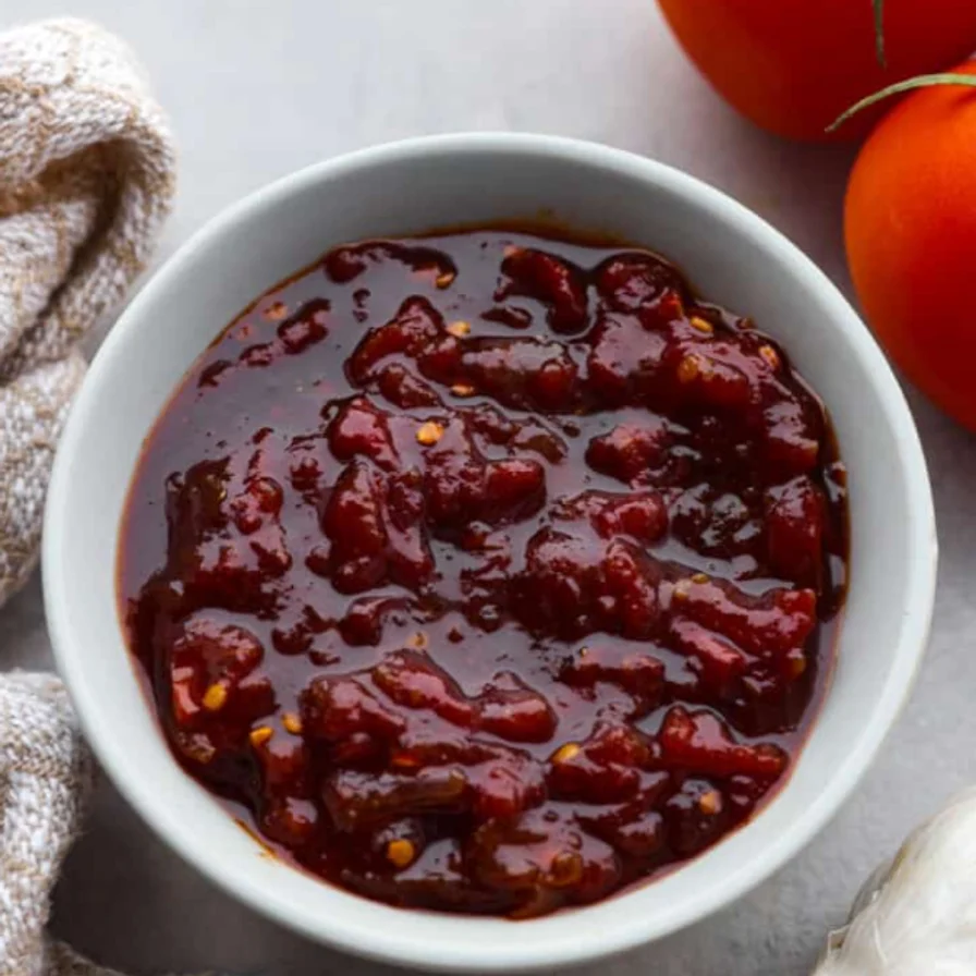 Sweet and Spicy Tomato Chutney