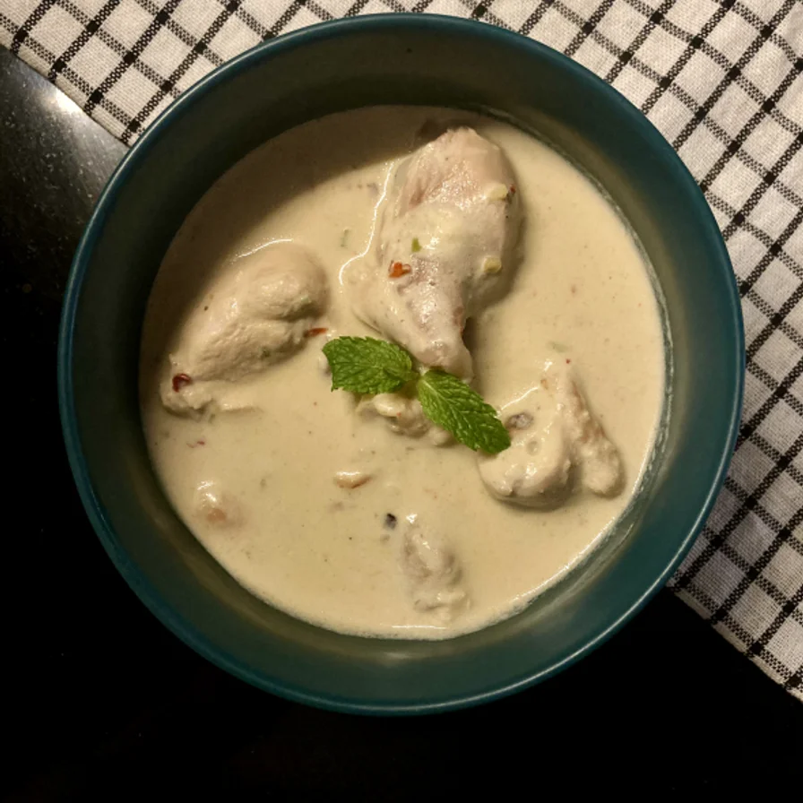 Dahi Lahsooni Chicken