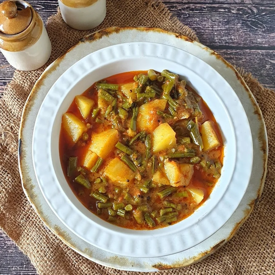 Aloo Beans Curry