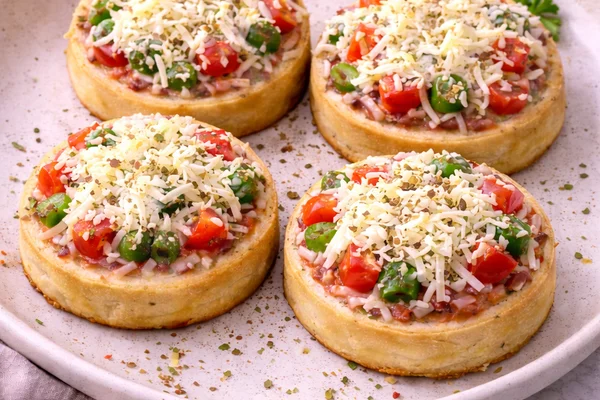 Paneer pizza disc